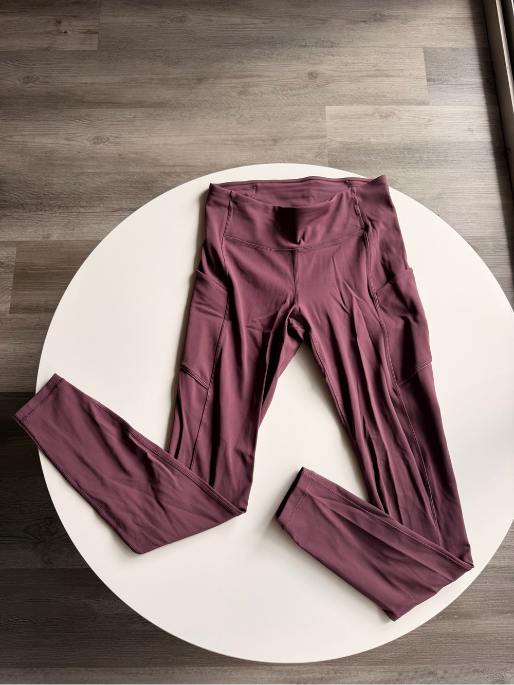 Lululemon Speed Up Tight in Mauve Size 6